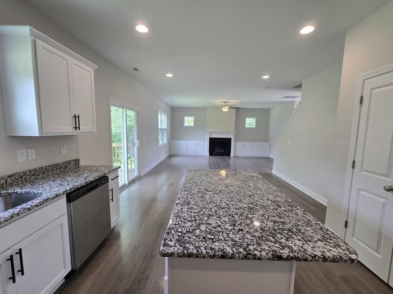 Smithfield House: 463 Jackson Pond Drive
