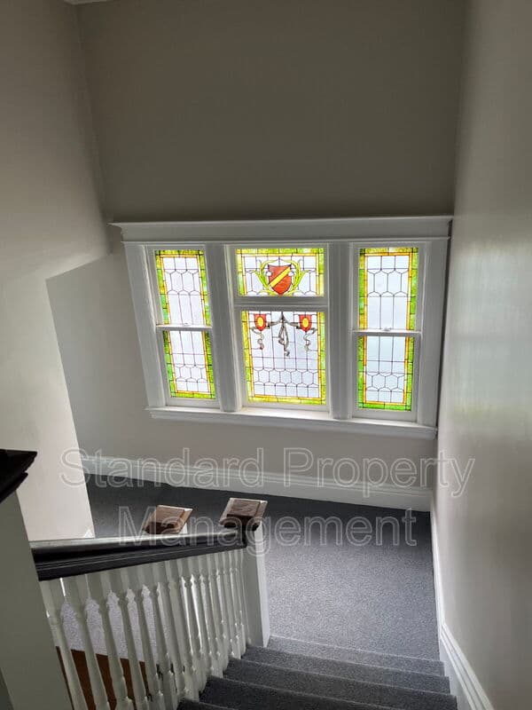 Rochester Condo: 293 Dartmouth St (Apt 2/Up)