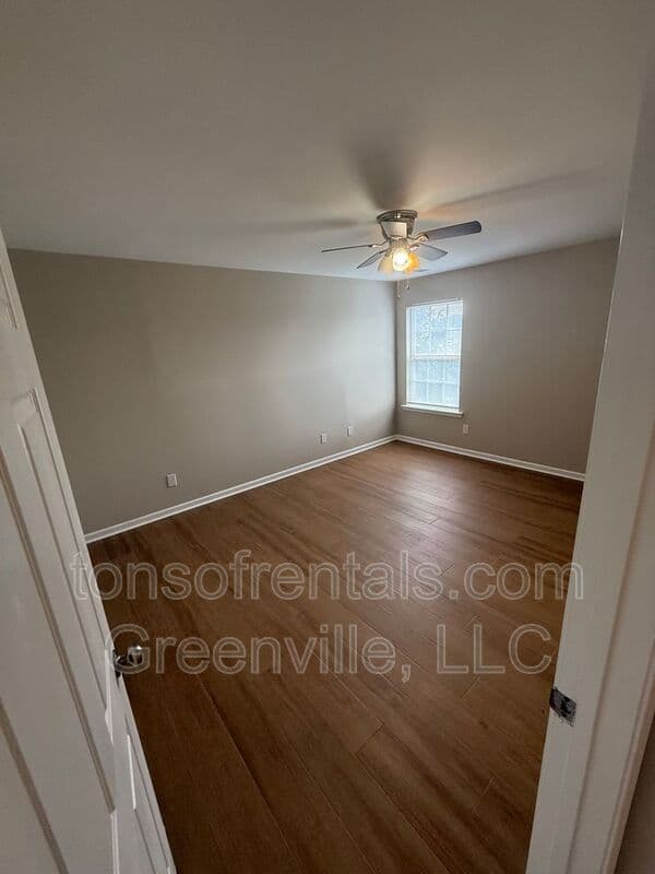 Duncan House: 151 Bellweather Drive
