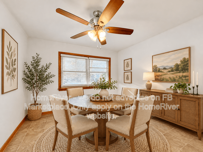 New Castle House: 1406 N Mercer St