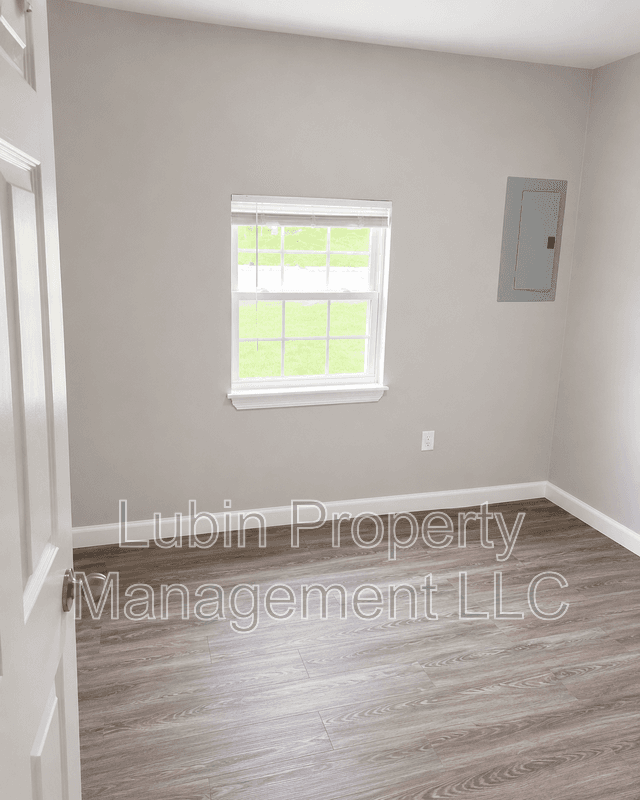 Memphis Condo: 217 Ingle Ave Unit A