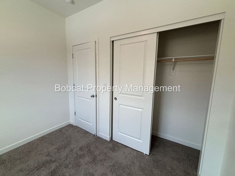 Carson City Townhome: 839 Centerville St
