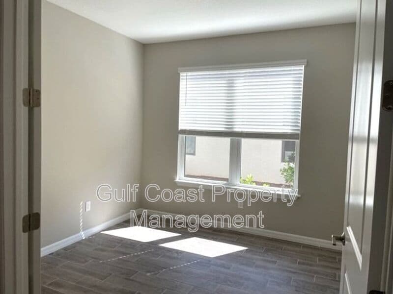Nokomis House: 15344 Isla Palma Ln