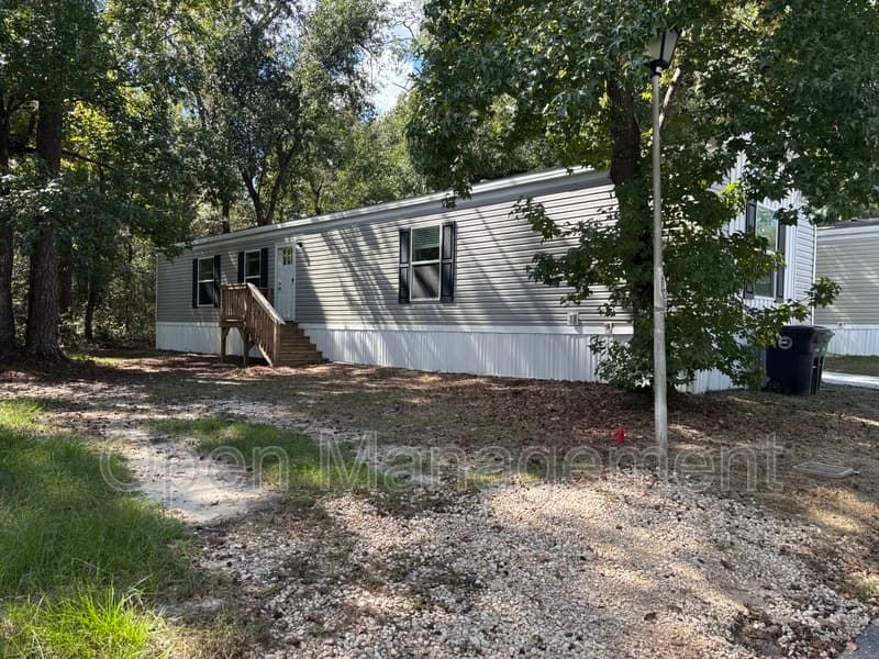 Tallahassee House: 450 Bayhead Dr