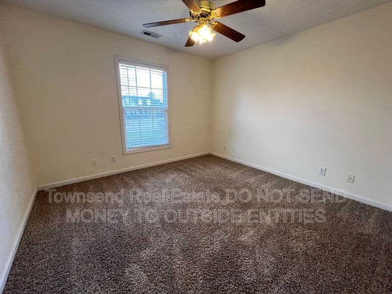 Raeford House: 121 Bugle Call Drive