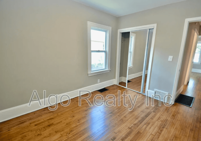 Minneapolis Condo: 4239 Minnehaha Avenue - 1