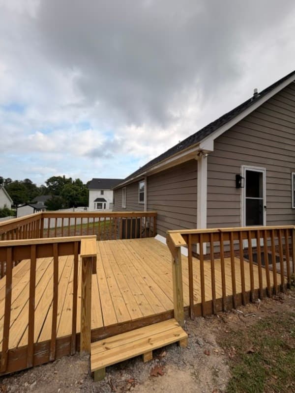Irmo House: 101 Riverwalk Way
