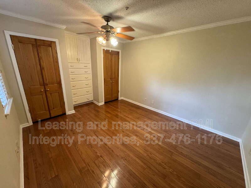 Lafayette Condo: 1301 Saint John Street