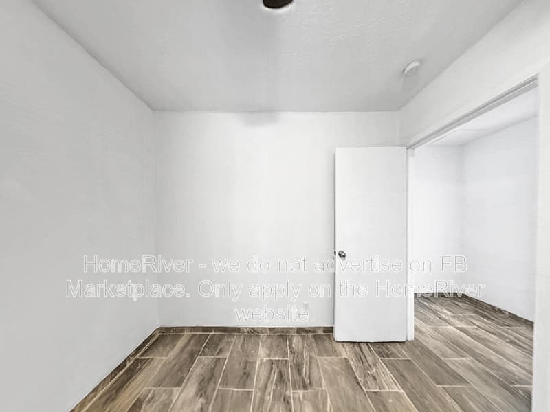 Jacksonville Condo: 5757 Antoinette Ln