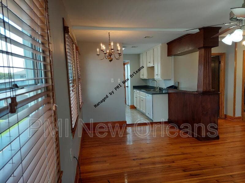 New Orleans Condo: 6223 Saint Anthony Avenue