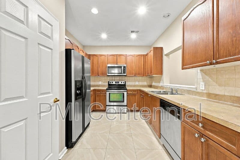 Acworth Condo: 4627 Eden Ridge Dr