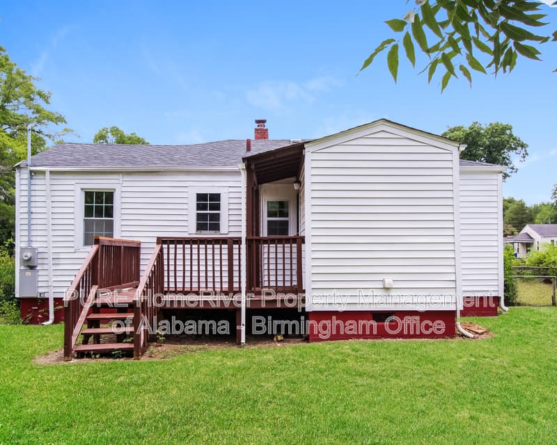 Birmingham House: 208 22nd St. Sw