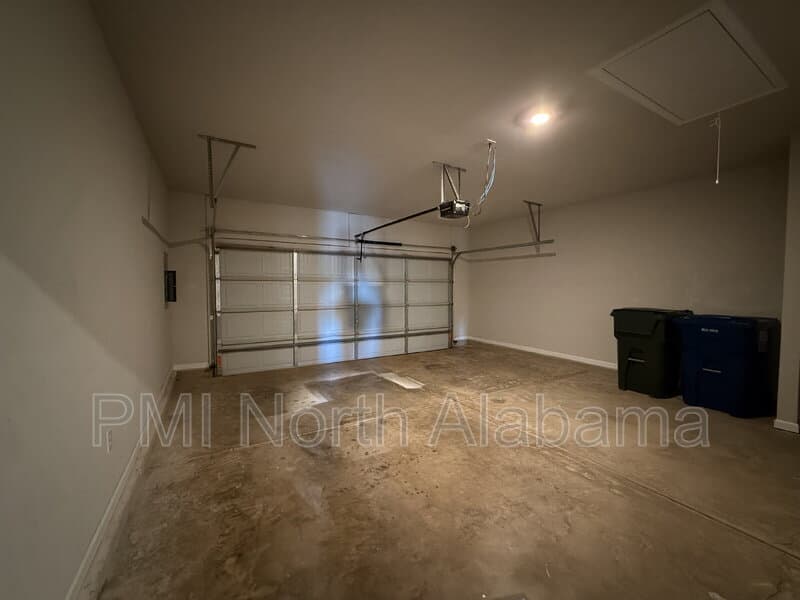 Harvest House: 122 Sunlit Grove Drive
