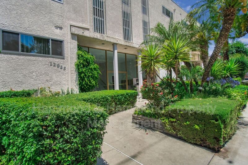 Sherman Oaks Condo: 12955 Riverside Dr.