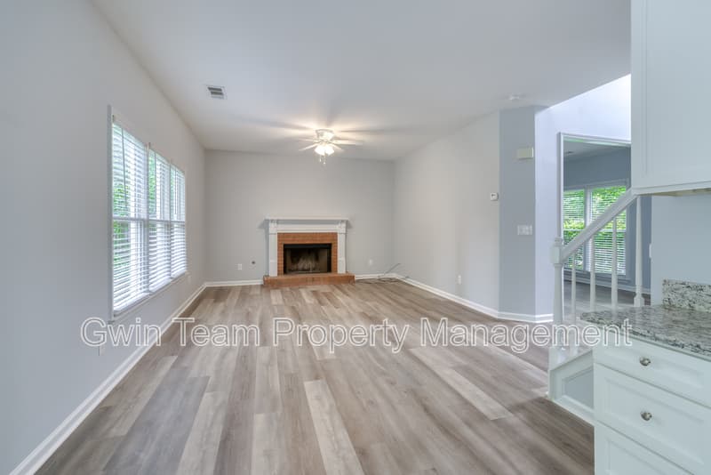 Johns Creek House: 355 Lamme Chase
