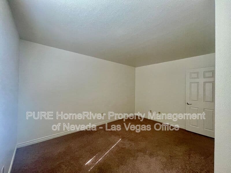Las Vegas House: 5295 Indian River Dr