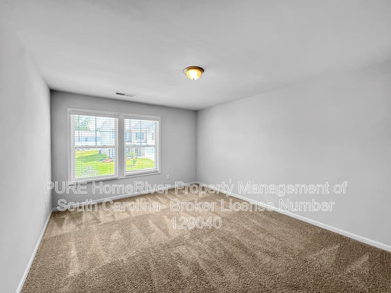Sumter House: 355 Niblick Dr