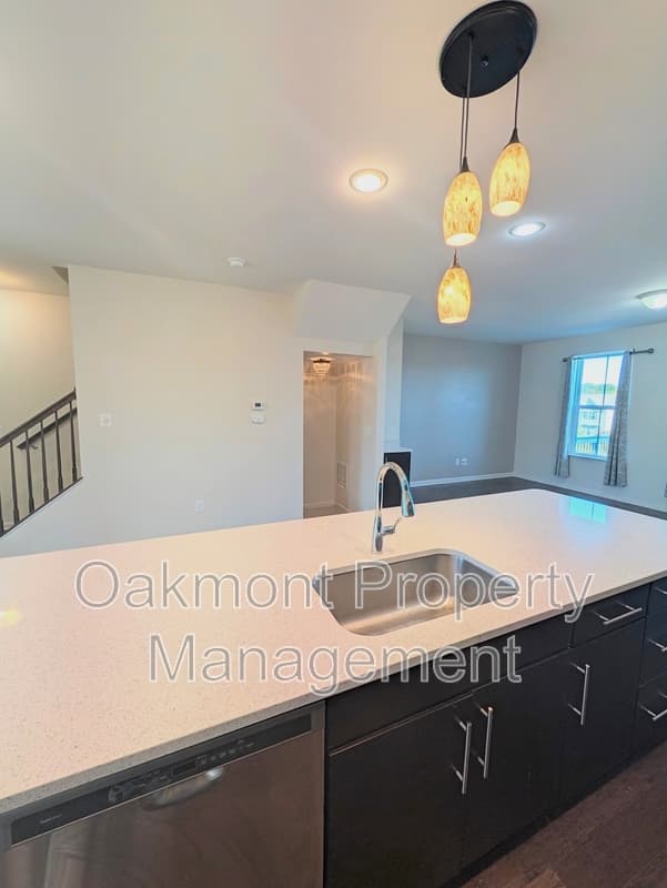 Fredericksburg House: 1322 Hudgins Farm Circle