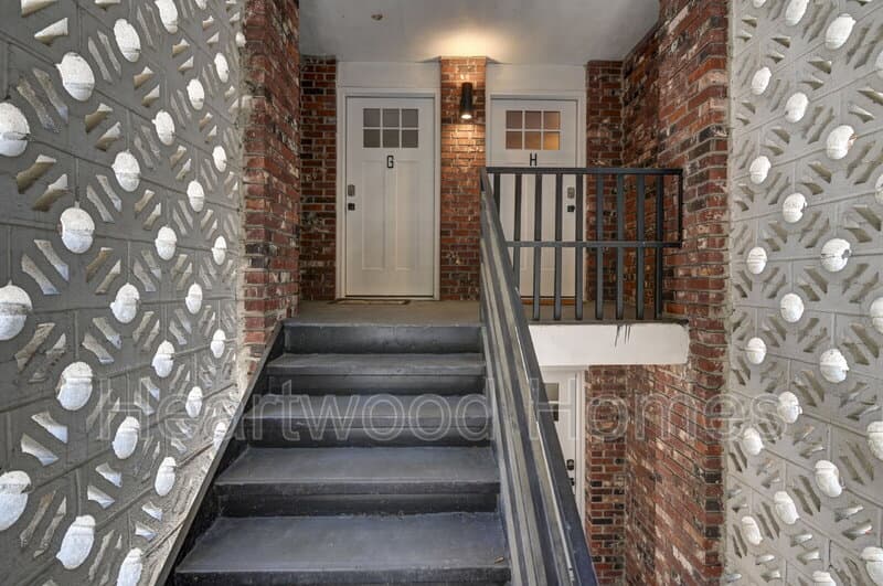 Columbia Condo: 934 Laurens Street