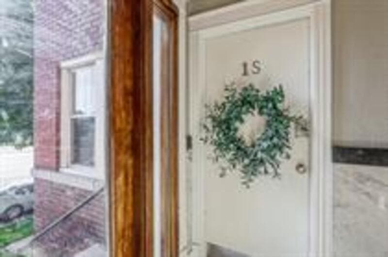 Kansas City Condo: 3400 Gillham Rd - 1N