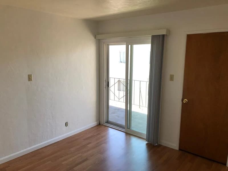 San Jose Condo: 230 E San Salvador St