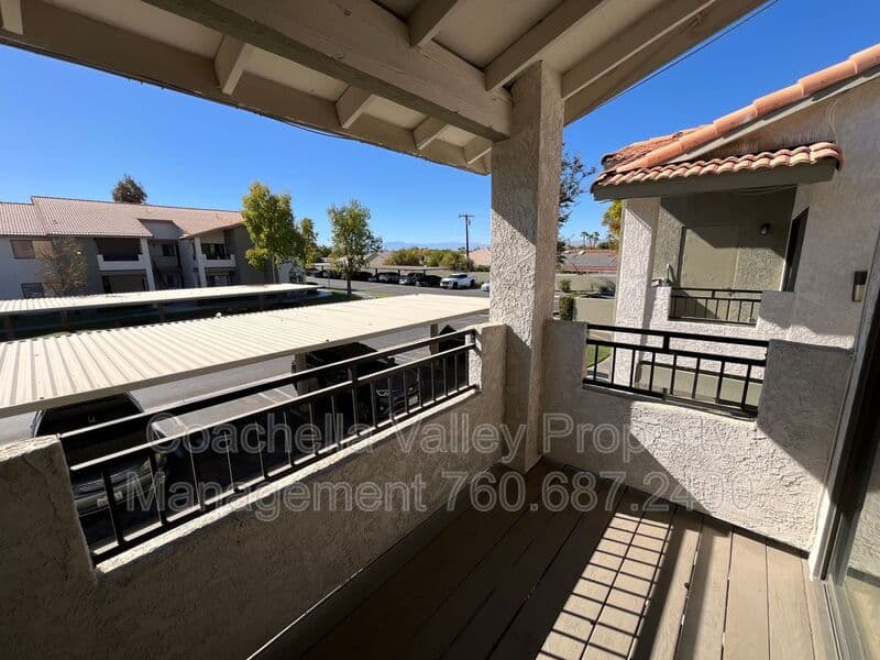 Bermuda Dunes House: 78650 Avenue 42