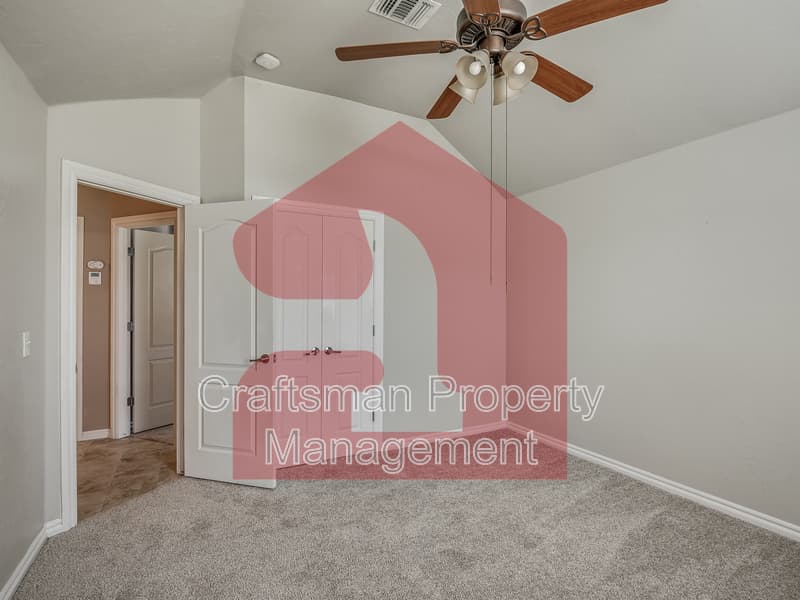 Moore House: 3209 Loren Drive