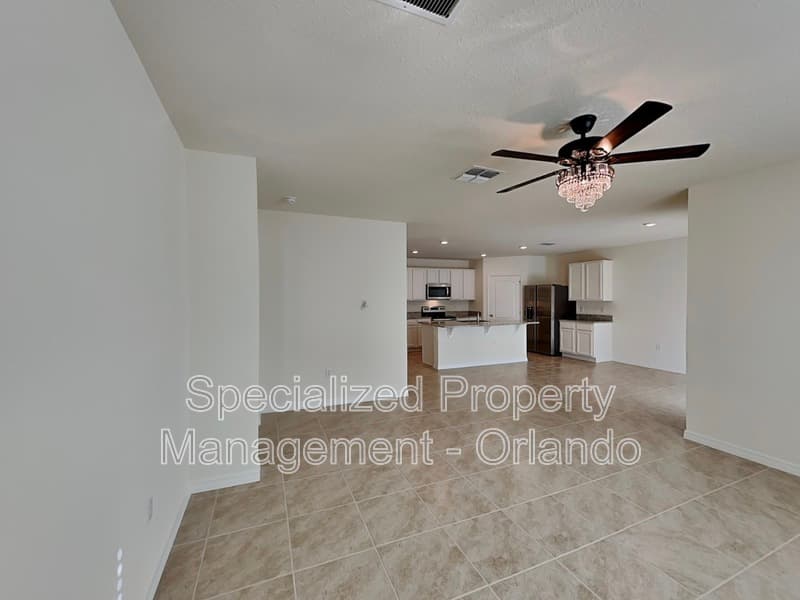Davenport House: 1004 Brooklet Dr