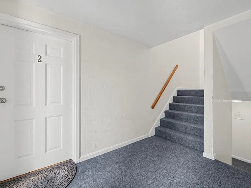 Taunton Condo: 144 Hart St