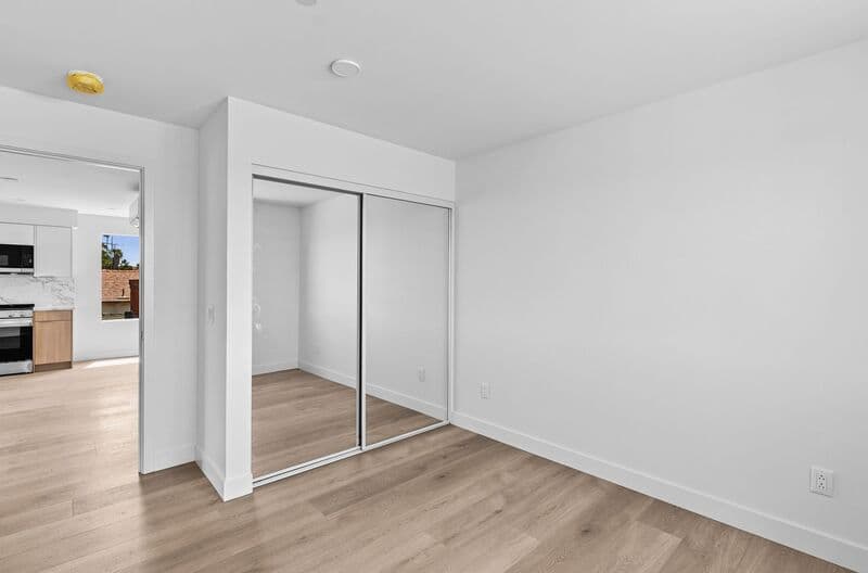 San Diego Apartment: 1259 Lincoln Avenue