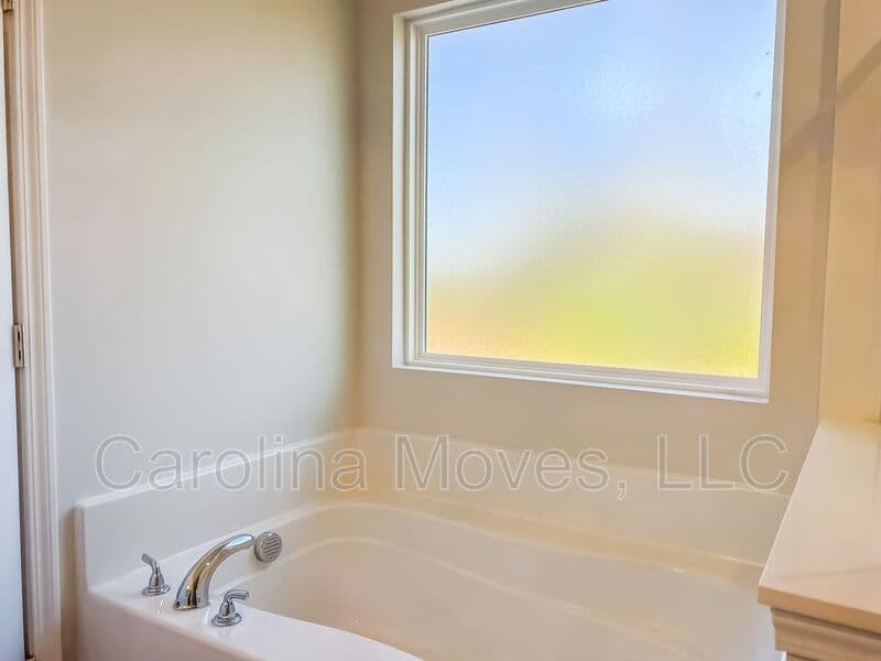 Inman House: 345 Carramore Drive