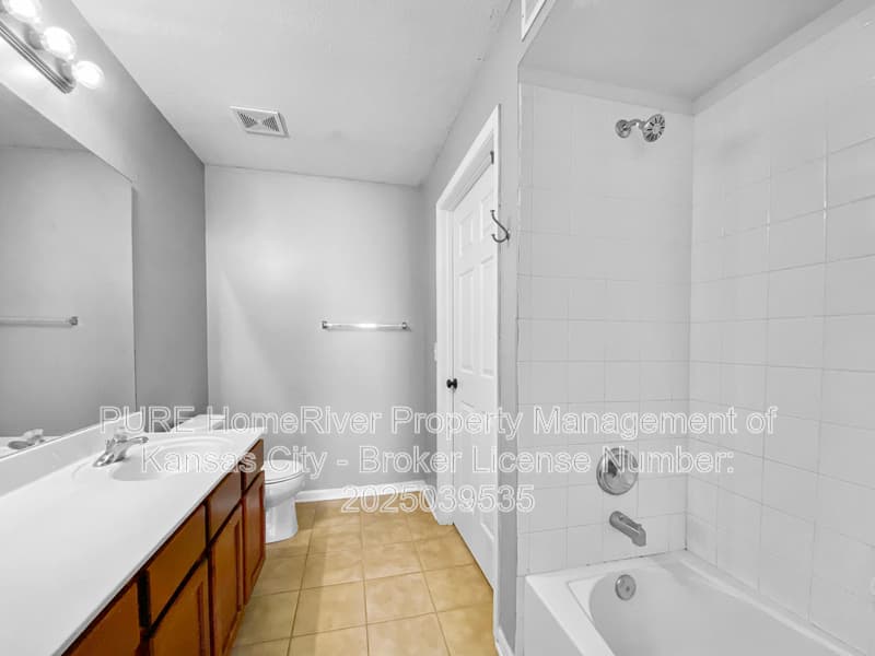 Kansas City Condo: 8020 N Drury Ave