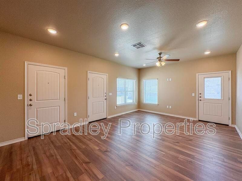 Belton Condo: 1253A Jasmine Dr