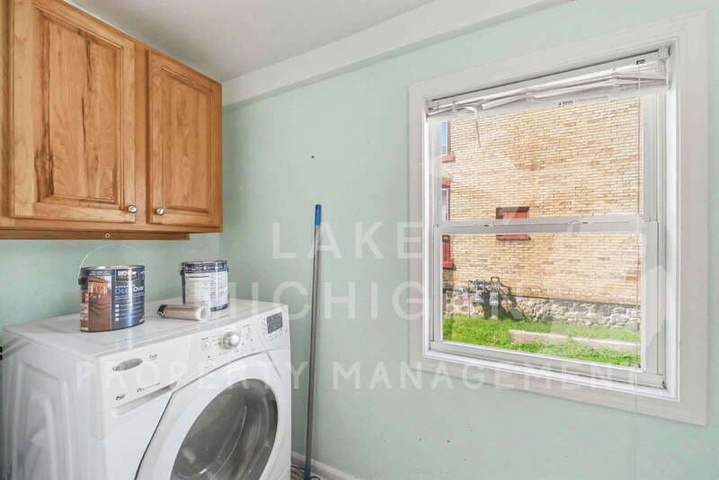 Grand Rapids House: 342 Page St NE