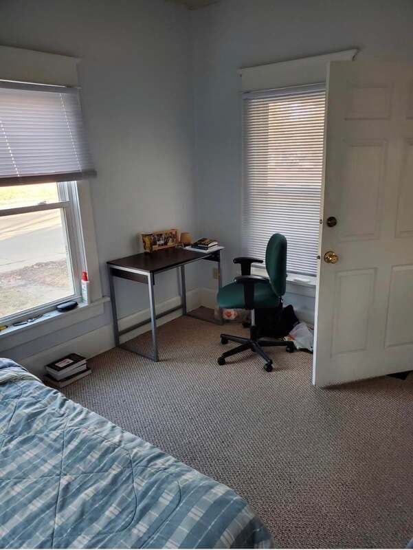 Ames House: 3202 Lincoln Way