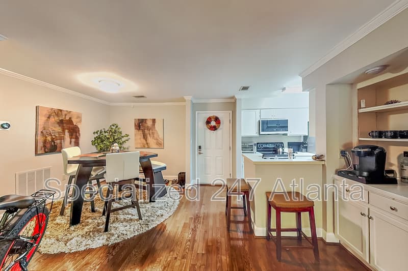 Atlanta House: 3104 Pine Heights Dr NE
