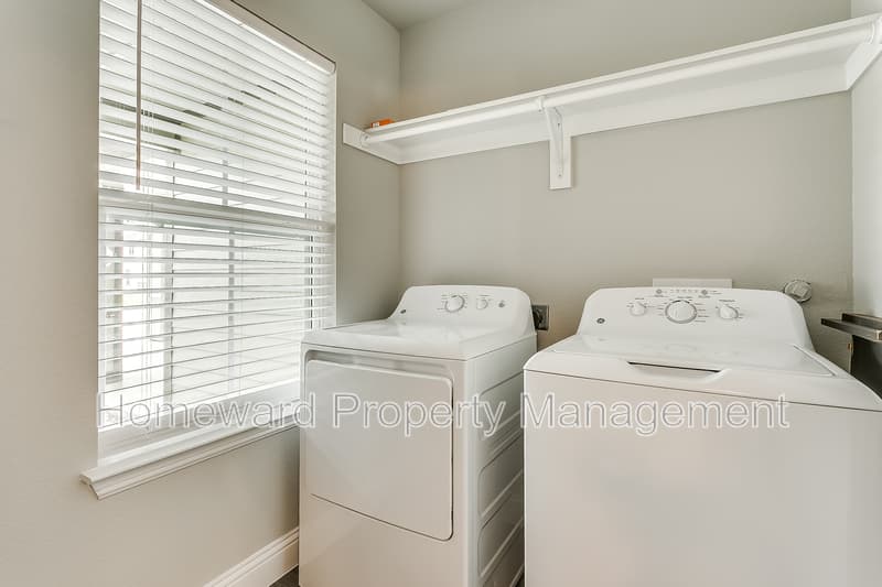 Denton Condo: 3813 Huntington Rd Denton, TX 76209