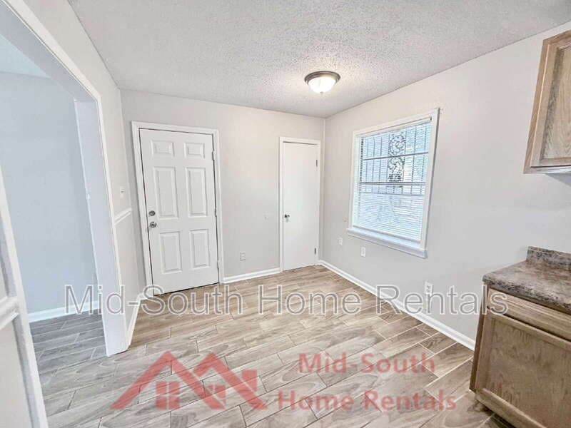 Memphis House: 4315 Mountain Ter
