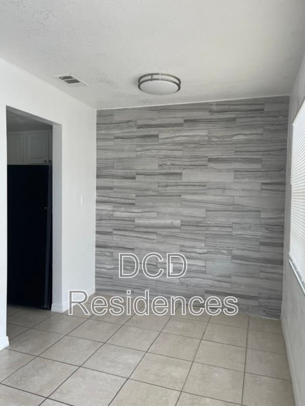 Clearwater Condo: 311 S Betty Lane