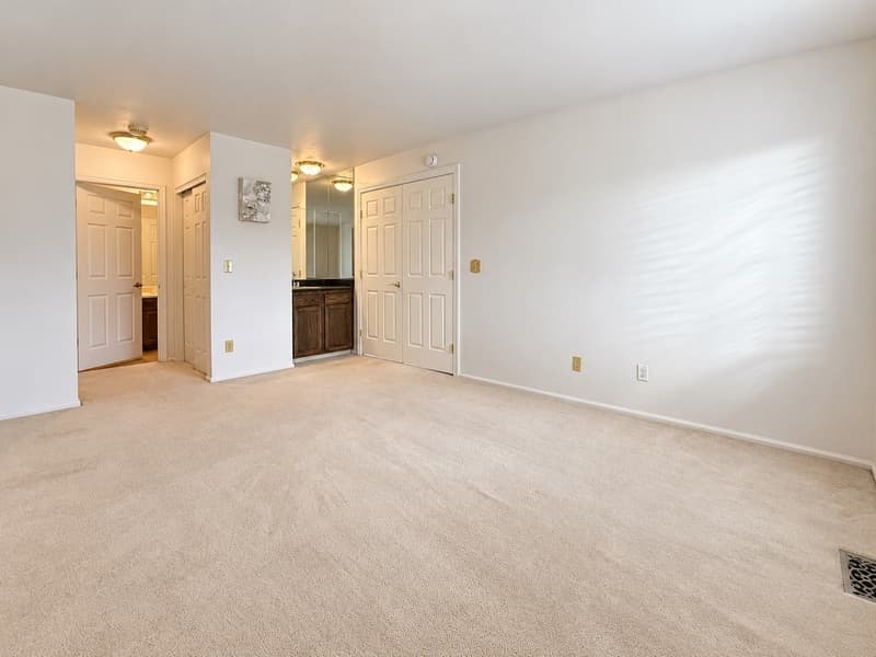 Aurora Townhome: 13574 E Evans Ave
