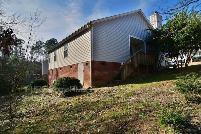 Irmo House: 45 Bradstone Circle