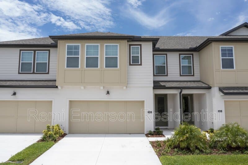 Davenport Townhome: 624 Benoi Drive