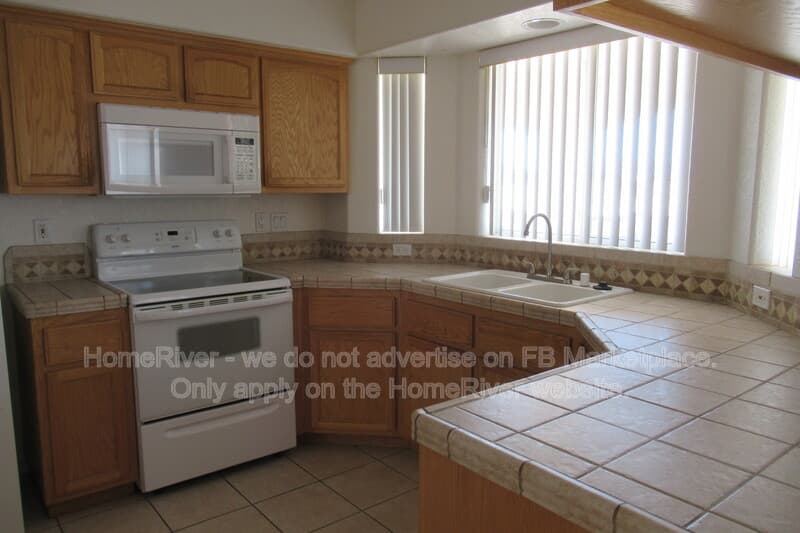 Lake Havasu City House: 1465 Blackfoot Ln N
