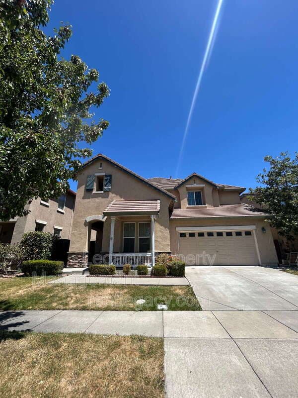 Fairfield House: 5085 Lockie Ln