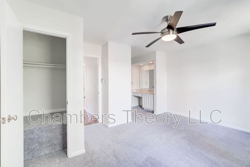 Arlington Condo: 2412 S. Walter Reed Dr
