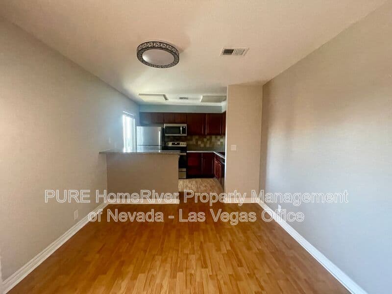 Las Vegas Condo: 5206 River Glen Dr