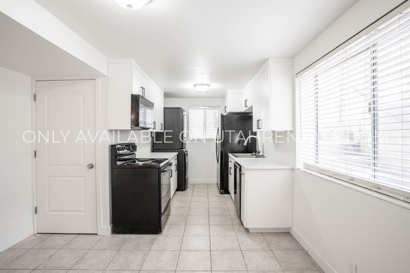 Provo Condo: 2090 S State St
