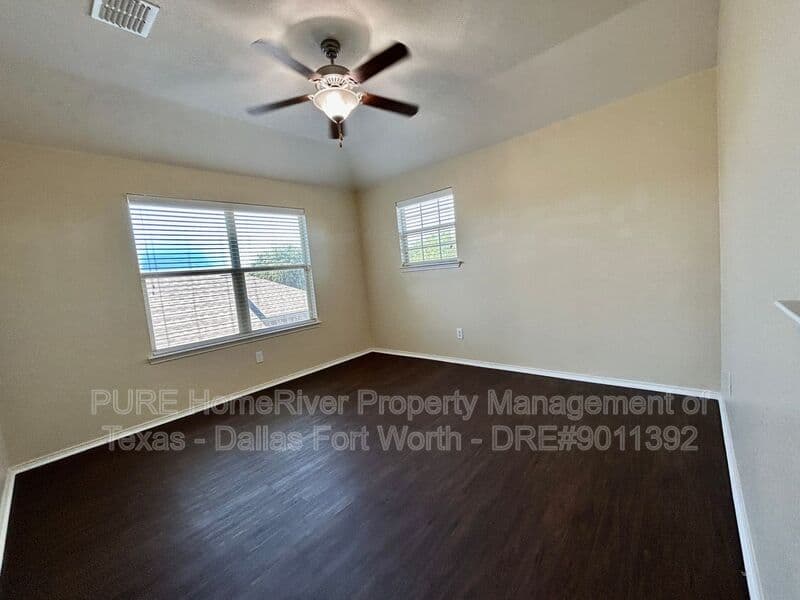 Haslet House: 809 San Miguel Trl