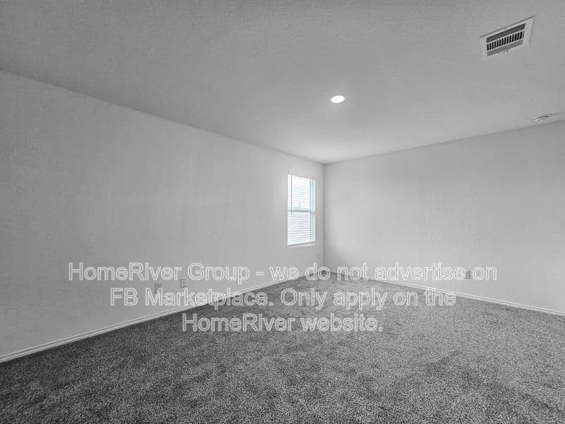 New Braunfels House: 2442 Broken Arrow