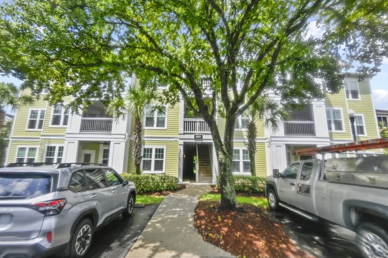 Mount Pleasant Condo: 1811 Chatelain Way - 1